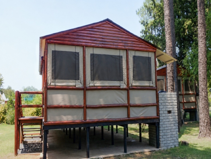Commercial Property for Sale in Lindequesdrif North West